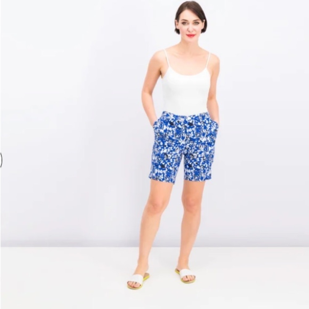 Mario Serrani
Women Bermuda Shorts, Royal Print inseam 8.5 inch